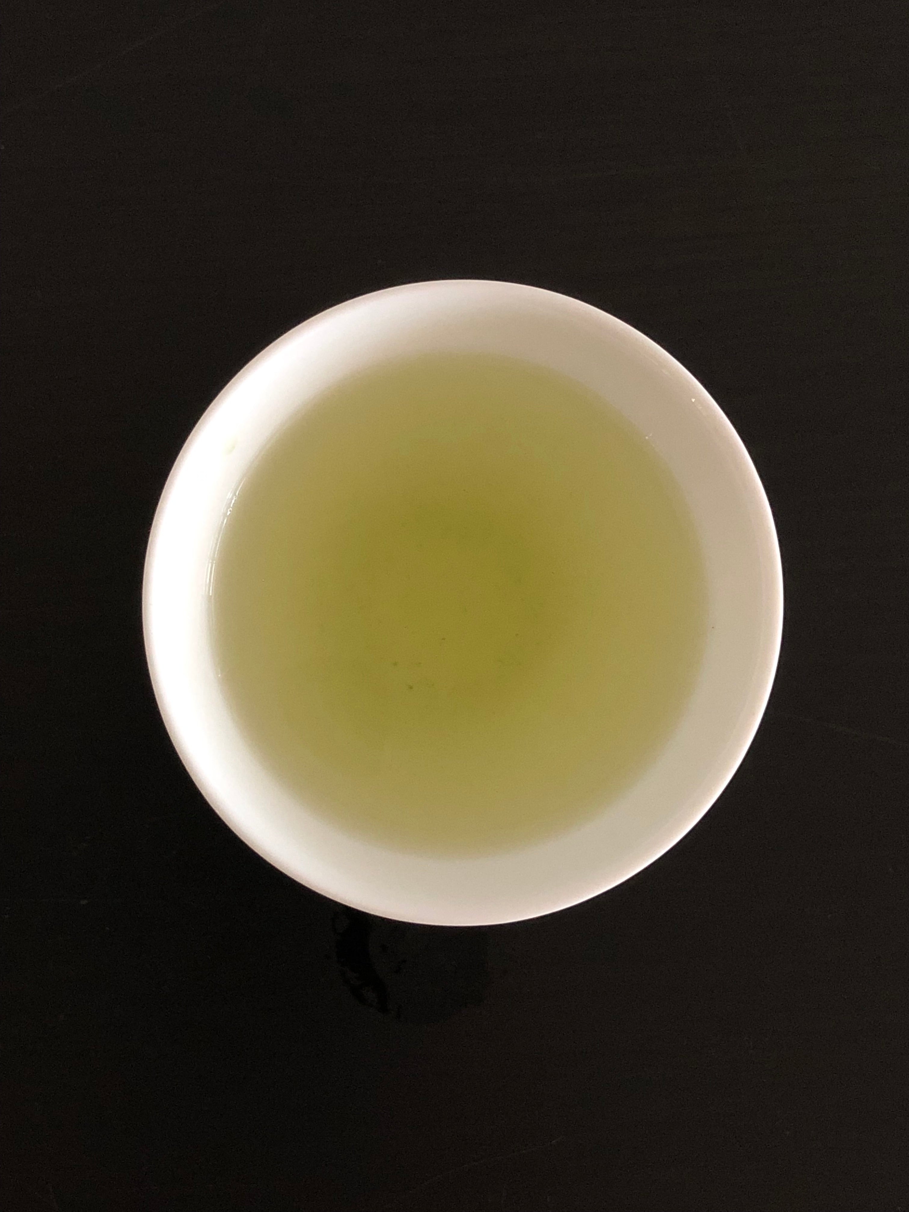 Dento hon gyokuro green tea loose leaf brew top view from Yame Fukuoka sold by Sabo Tea Australia – Chiyonoen