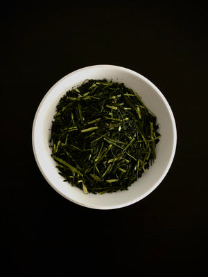 Shiraore karigane green tea loose leaf from Yame Fukuoka sold by Sabo Tea Australia in 50g satchel – Chiyonoen
